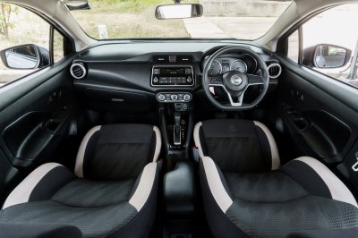 NISSAN ALMERA 1.0 EL TURBO AT ปี 2023 (4ขฆ6371)