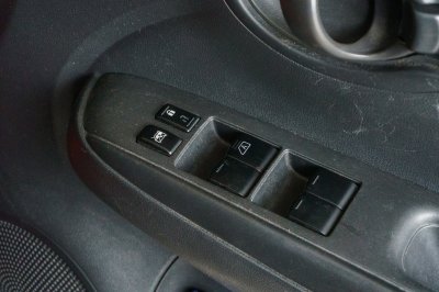 NISSAN ALMERA 1.2 E AT ปี2013 (1กส3367)