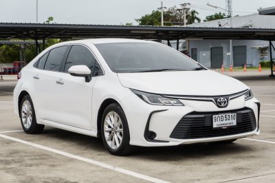 TOYOTA ALTIS 1.6 G AT ปี 2020 (9กอ5310)