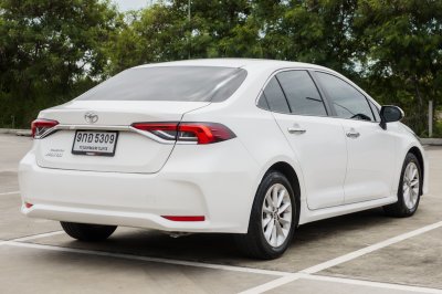 TOYOTA ALTIS 1.6 G AT ปี 2020 (9กอ5309)