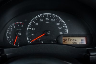 NISSAN ALMERA 1.2 E AT ปี2013 (1กส3367)