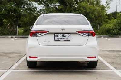 TOYOTA ALTIS 1.6 G AT ปี 2020 (9กอ5310)