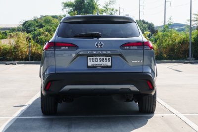 TOYOTA COROLLA CROSS 1.8 HYBRID PREMIUM SAFETY ปี2021 (1ขอ9856)