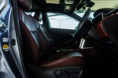 TOYOTA COROLLA CROSS 1.8 HYBRID PREMIUM SAFETY ปี2021 (1ขอ9856)