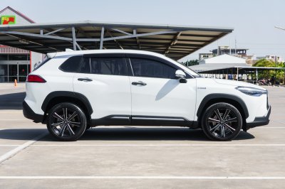 TOYOTA COROLLA CROSS 1.8 HYBRID PREMIUM ปี2021 (2ขภ8797)