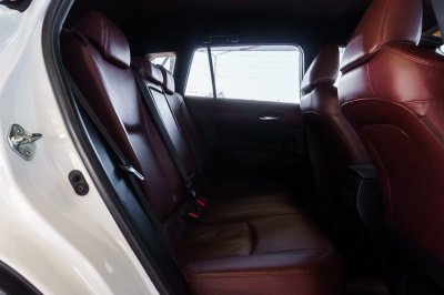 TOYOTA COROLLA CROSS 1.8 HYBRID PREMIUM ปี2021 (2ขภ8797)