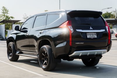 MITSUBISHI PAJERO SPORT 2.4 GT ปี2016 (5กธ5219)