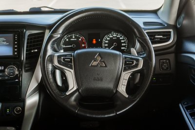 MITSUBISHI PAJERO SPORT 2.4 GT ปี2016 (5กธ5219)