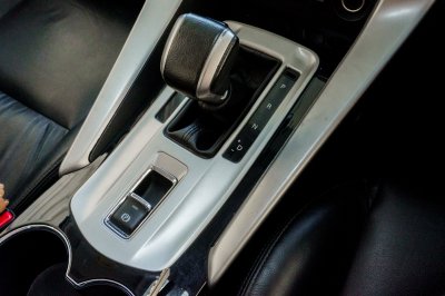 MITSUBISHI PAJERO SPORT 2.4 GT ปี2016 (5กธ5219)