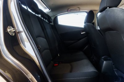 MAZDA 2 1.3 HIGH CONNECT ปี2019 (9กฆ8196)