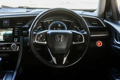 HONDA CIVIC 1.8 EL ปี2019 จด2020 (9กภ3464)