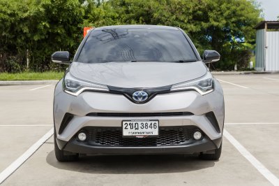 TOYOTA CH-R 1.8 HV HI AT ปี2021 (2ขฎ3846)