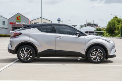 TOYOTA CHR 1.8 HV PREMIUM SAFETY AT ปี 2021 (9กอ2218)