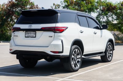 TOYOTA FORTUNER 2.8 LEGENDER 4WD AT ปี2021 (2ขภ5113)