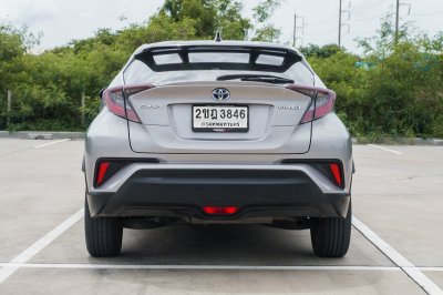 TOYOTA CH-R 1.8 HV HI AT ปี2021 (2ขฎ3846)