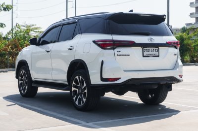TOYOTA FORTUNER 2.8 LEGENDER 4WD AT ปี2021 (2ขภ5113)