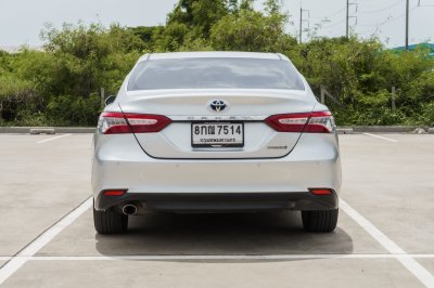 TOYOTA CAMRY 2.5 HV PREMIUM AT ปี 2019 (8กณ7514)