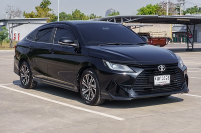 TOYOTA YARIS ATIV 1.2 PREMIUM AT ปี 2022 (4ขก3523)