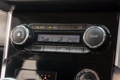 TOYOTA VELOZ 1.5 PREMIUM ปี2023 (4ขฐ4760)