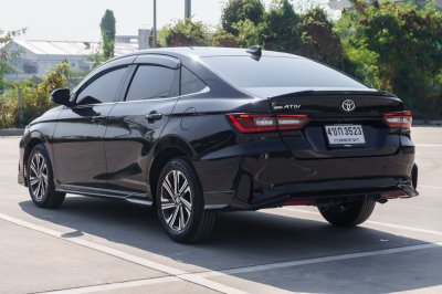 TOYOTA YARIS ATIV 1.2 PREMIUM AT ปี 2022 (4ขก3523)