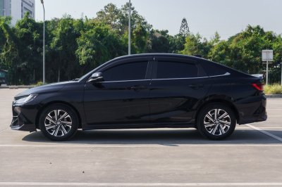 TOYOTA YARIS ATIV 1.2 PREMIUM AT ปี 2022 (4ขก3523)