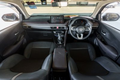 TOYOTA YARIS ATIV 1.2 PREMIUM AT ปี 2022 (4ขก3523)