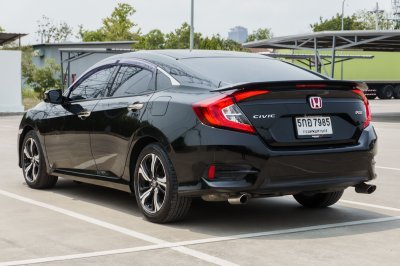HONDA CIVIC 1.5 TURBO RS AT ปี2016 จด2017 (5กอ7985)