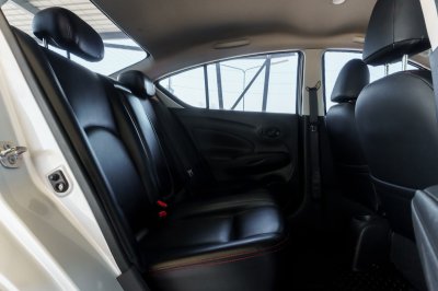 NISSAN ALMERA 1.2 E ปี2015 (4กน6349)