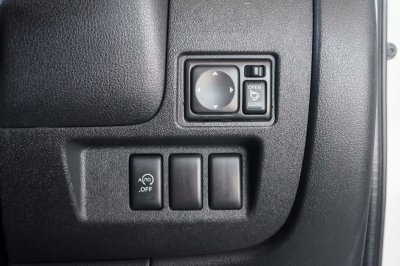 NISSAN ALMERA 1.2 E ปี2015 (4กน6349)