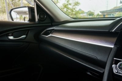 HONDA CIVIC 1.5 TURBO RS AT ปี2016 จด2017 (5กอ7985)