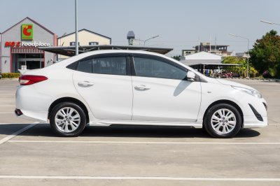 TOYOTA YARIS ATIV 1.2 MID AT ปี 2020 (4ขฮ9861)