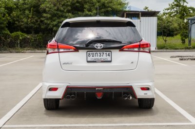 TOYOTA YARIS 1.2 E AT ปี2018 (8ขก3714)
