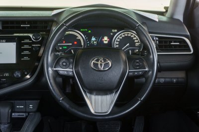 TOYOTA CAMRY 2.5 HYBRID ปี2020 (ขท9377)