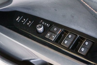 TOYOTA CAMRY 2.5 HYBRID ปี2020 (ขท9377)