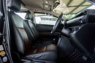 TOYOTA SIENTA 1.5 V ปี2018 (8กฆ8997)