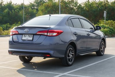 TOYOTA YARIS ATIV 1.2 SPORT ปี2020 (ขง7928)