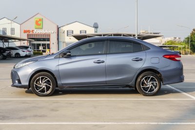 TOYOTA YARIS ATIV 1.2 SPORT ปี2020 (ขง7928)