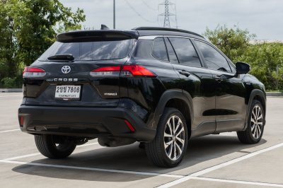 TOYOTA COROLLA CROSS 1.8 HYBRID PREMIUM SAFETY ปี2021 (2ขช7808)