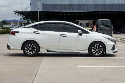NISSAN ALMERA 1.0 VL ปี2021 (กธ7568)