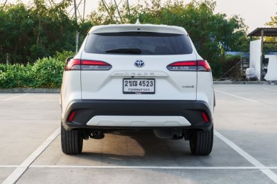TOYOTA COROLLA CROSS 1.8 HYBRID PREMIUM ปี2021 (2ขณ4523)