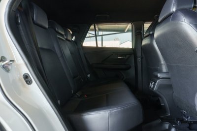 TOYOTA YARIS CROSS 1.5 HEV PREMIUM ปี2023 (5ขฉ5453)