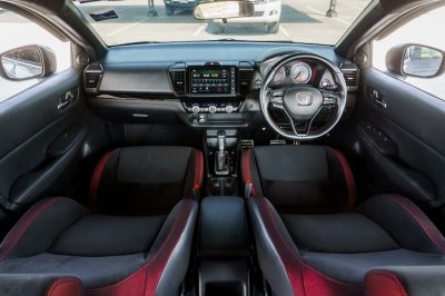 HONDA CITY 1.0 RS HATCHBACK AT ปี2021 (1ขส8143)