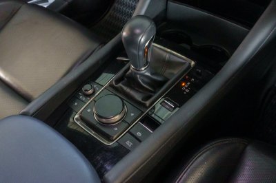 MAZDA 3 2.0 SP AT ปี2020 (3กญ1616)