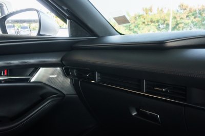 MAZDA 3 2.0 SP AT ปี2020 (3กญ1616)