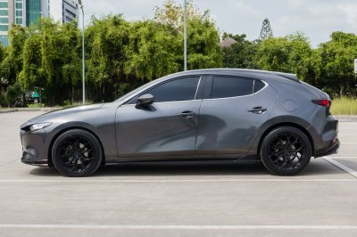 MAZDA 3 2.0 S SPORT ปี2019 (9กอ1627)