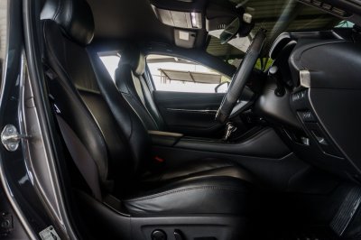 MAZDA 3 2.0 S SPORT ปี2019 (9กอ1627)