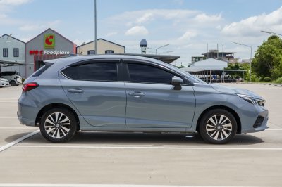HONDA CITY 1.0 SV (5ประตู) ปี2025 จด2026 (กษ2127)