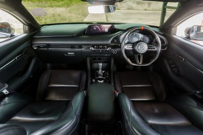 MAZDA 3 2.0 S SPORT ปี2019 (9กอ1627)