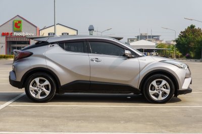 TOYOTA CHR 1.8 HV HI AT ปี 2018 (7กณ8897)