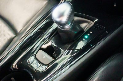 TOYOTA CHR 1.8 HV HI AT ปี 2018 (7กณ8897)